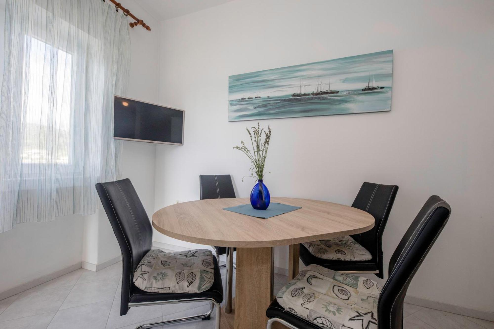 Apartments By The Sea Supetarska Draga - Donja, Rab - 11769 Quarto foto